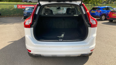 Volvo Xc60 D4 [190] SE Lux Nav 5dr Geartronic Diesel Estate